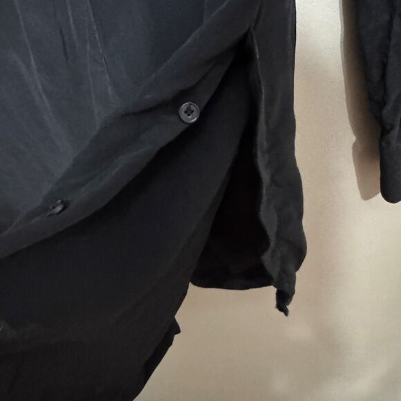 Athleta Washable Silk Black Button Up Shirt Tunic Size Small - Picture 6 of 9